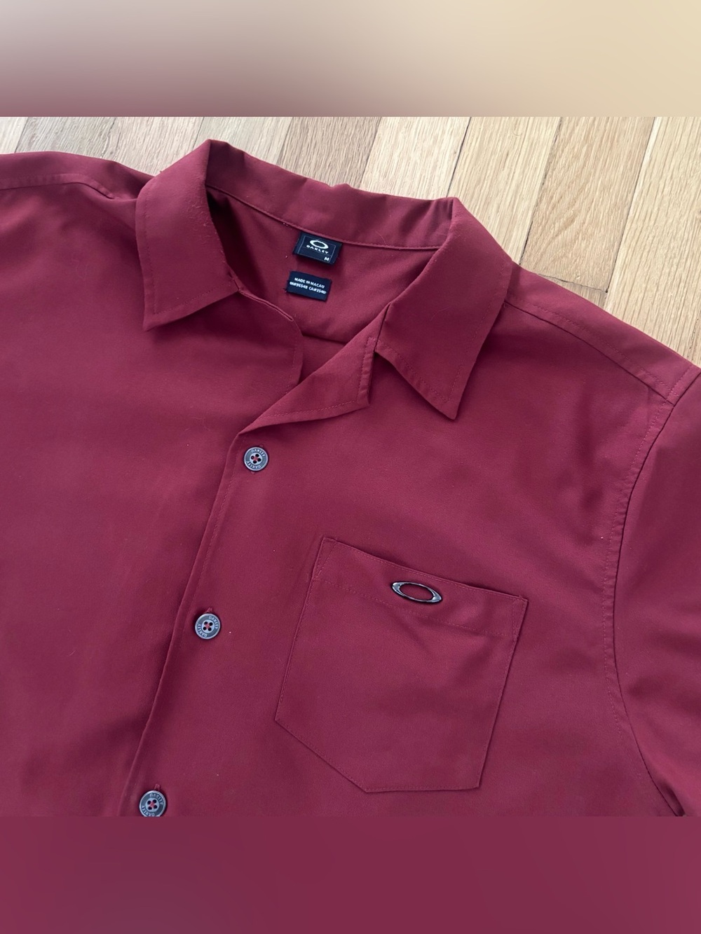 Vintage 2007 Oakley Technical Utility Shirt M Maroon Metal Logo FA07 Gorpcore